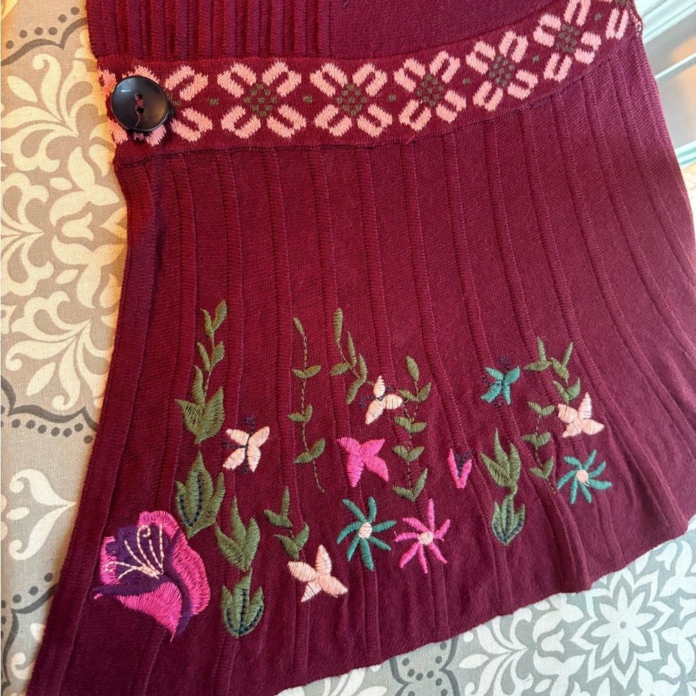 Sahalie Maroon Cardigan with Peplum & Flower Embroidery - Picture 6 of 10